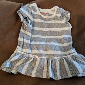 Short sleeve peplum top